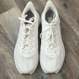 Women’s Hoka Solimar size 8.5